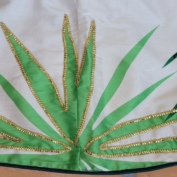 Trimsetter Christmas Tree Skirt for Dillard's. 60" Round Hand Beaded New - Picture 7 of 10